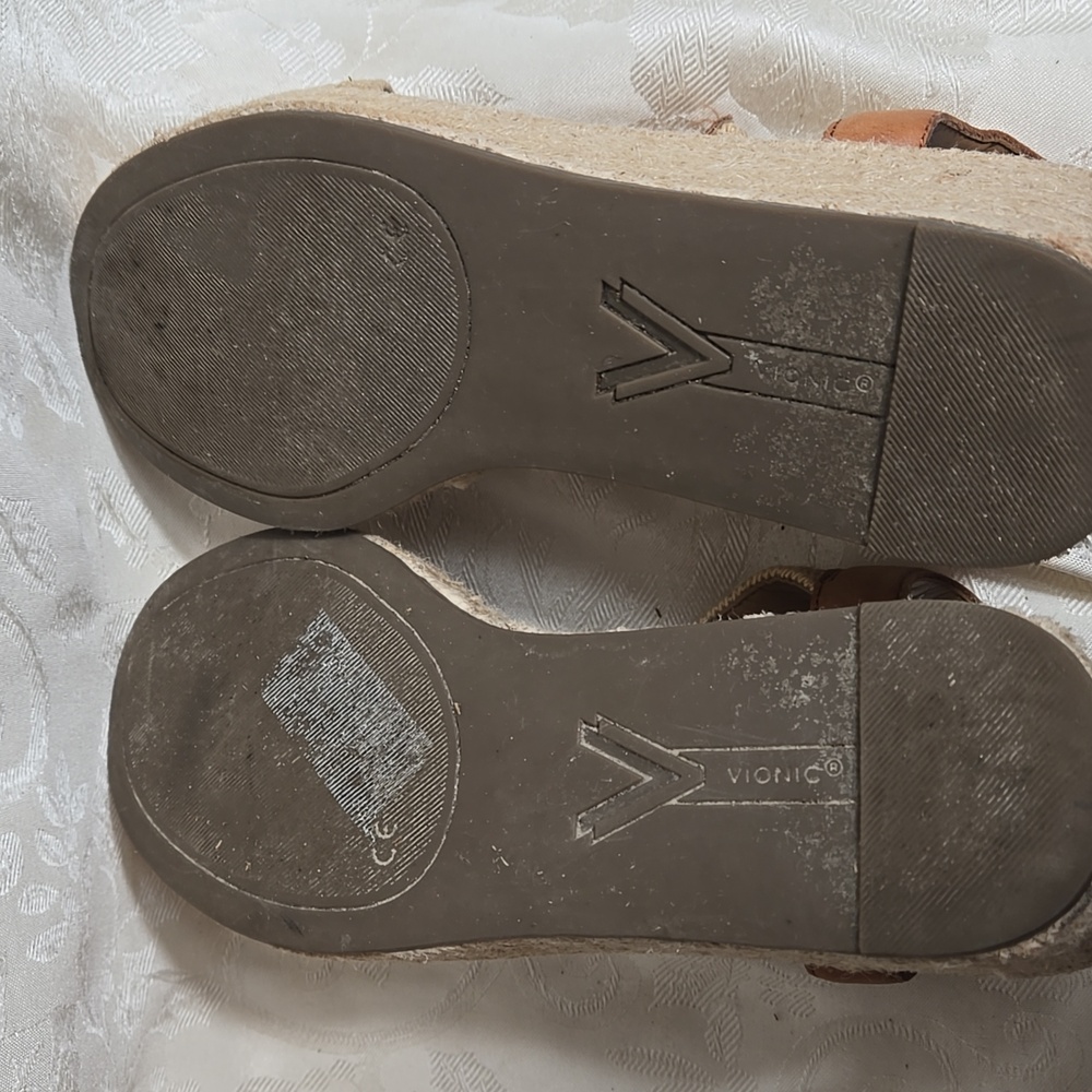 Vionic Brown Leather and Tan Raffia Fabric Wedge Sandals - Picture 7 of 11